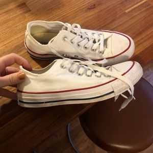 Converse Chuck Taylor Low Top Sneakers